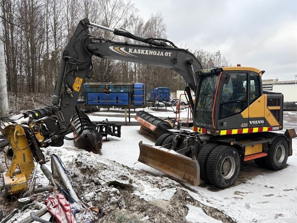Volvo EWR 150 E حفارات بعجل