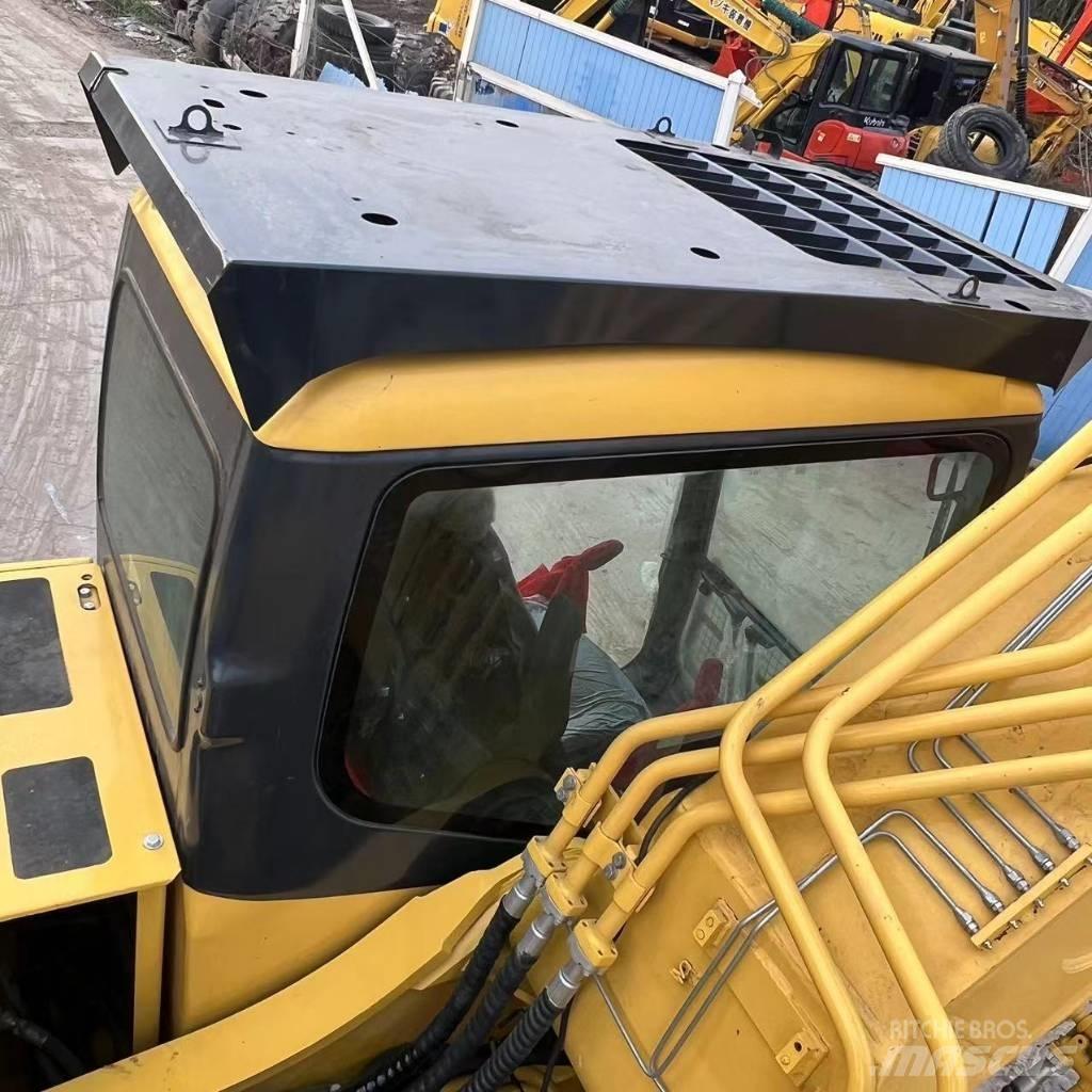 Komatsu PC 360-7 حفارات زحافة