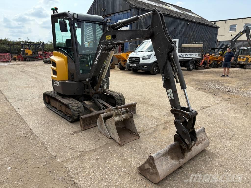 Volvo ECR 25 D حفارات صغيرة أقل من 7 طن (حفارات صغيرة)