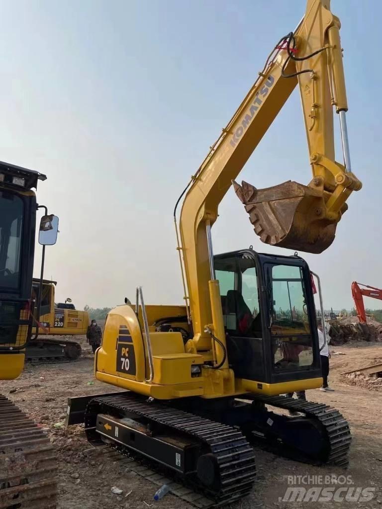 Komatsu PC 70-8 حفارات صغيرة أقل من 7 طن (حفارات صغيرة)