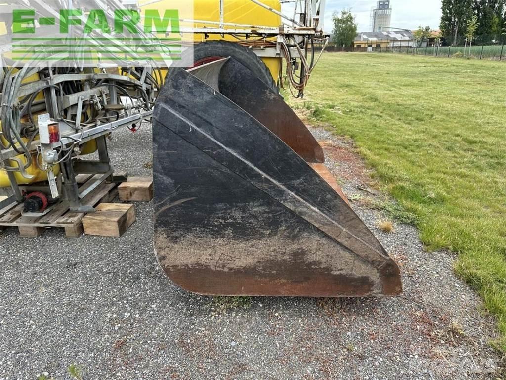 Manitou 741-140 v+ معدات مناولة لأغراض الزراعة