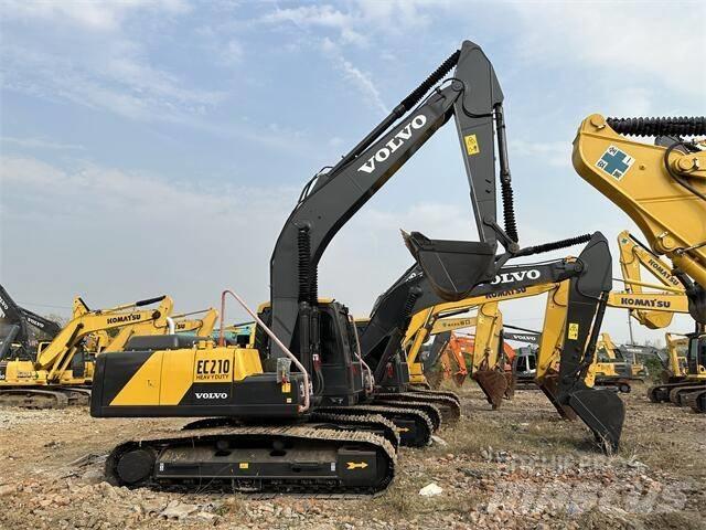 Volvo EC210 حفارات زحافة