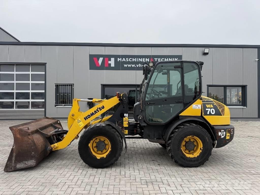 Komatsu WA 70-5 لوادر بعجل