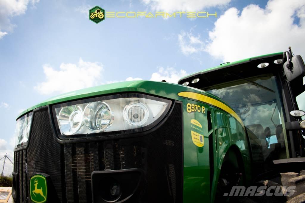 John Deere 8370 R الجرارات