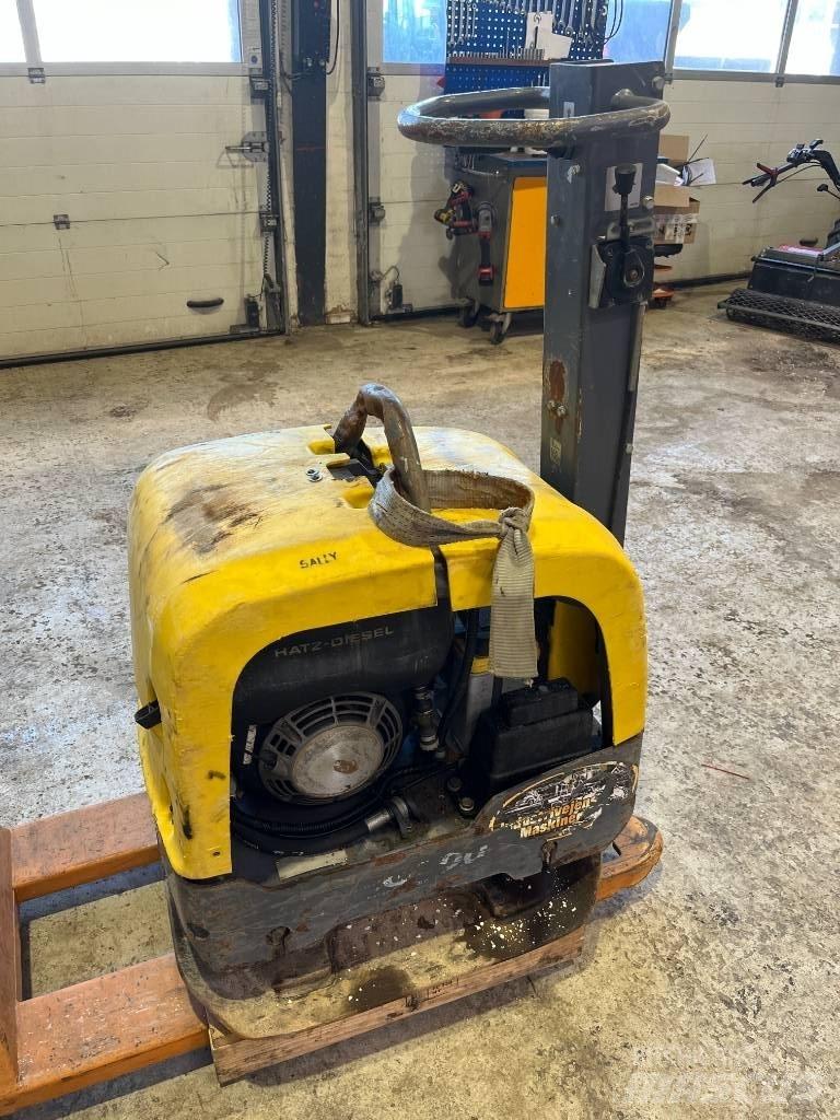 Atlas Copco LG 300 ضاغطات التربة