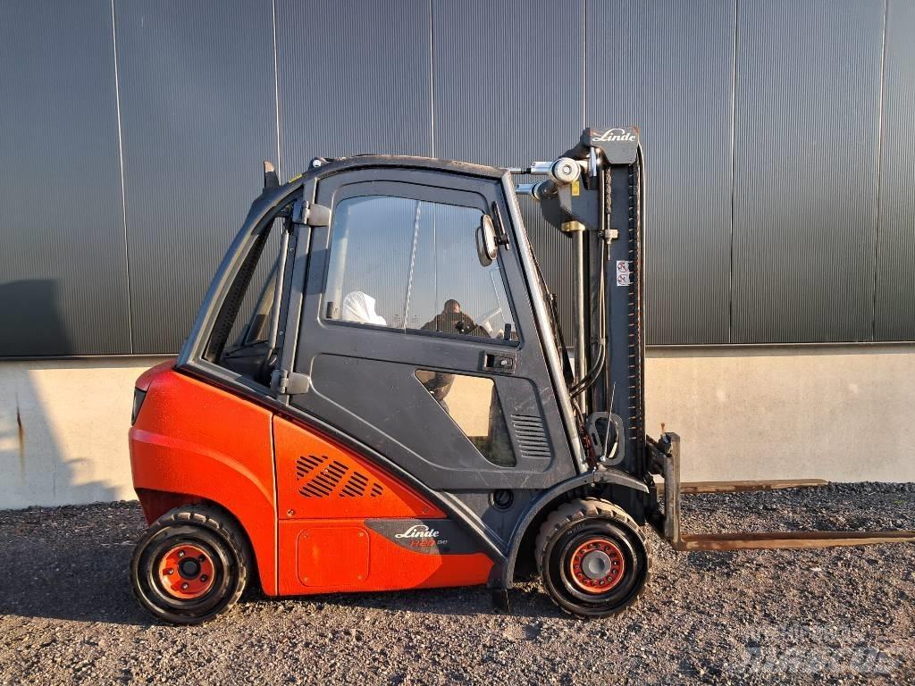 Linde H 20 D شاحنات الديزل