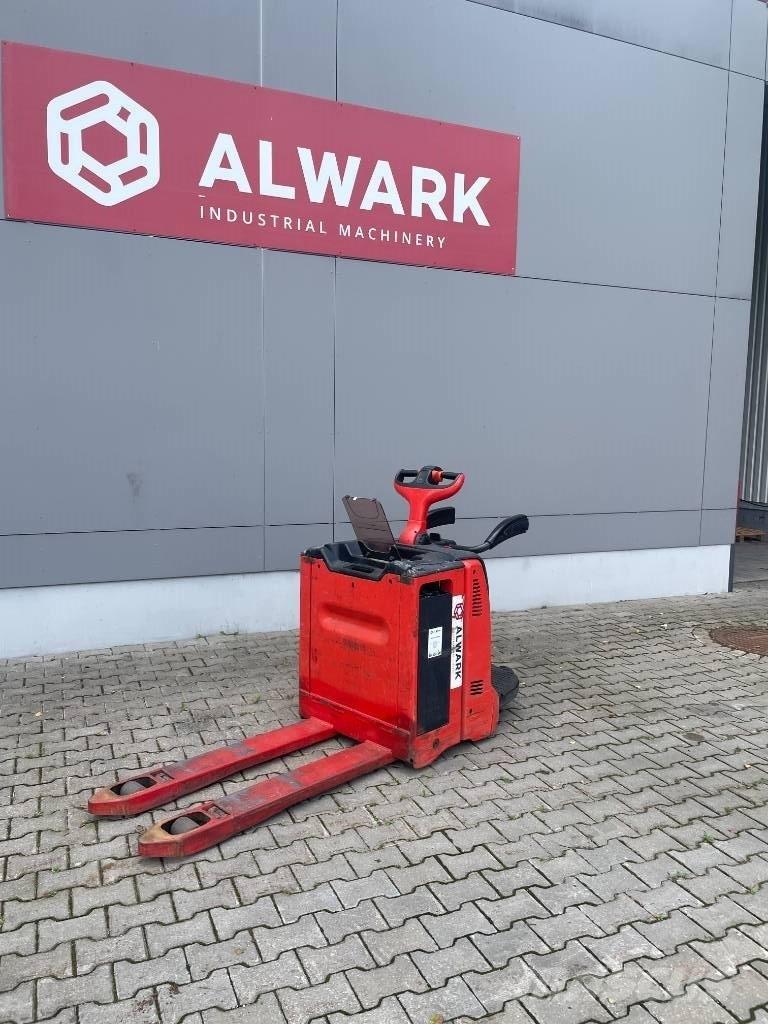 Linde T 20 شاحنة يدوية بمنصة نقالة