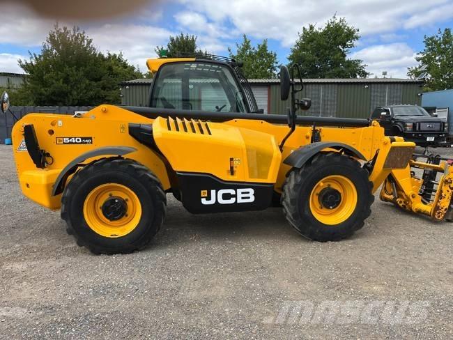 JCB 540-140 مناولات متداخلة