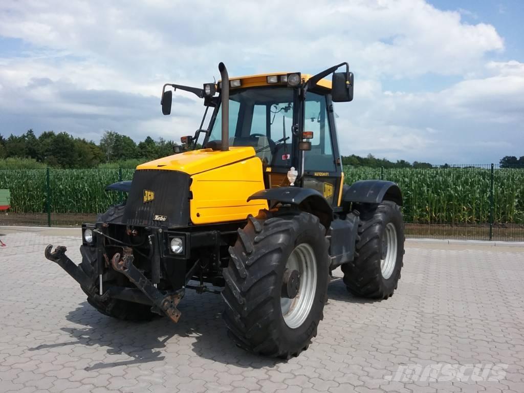 JCB Fastrac 2115 الجرارات