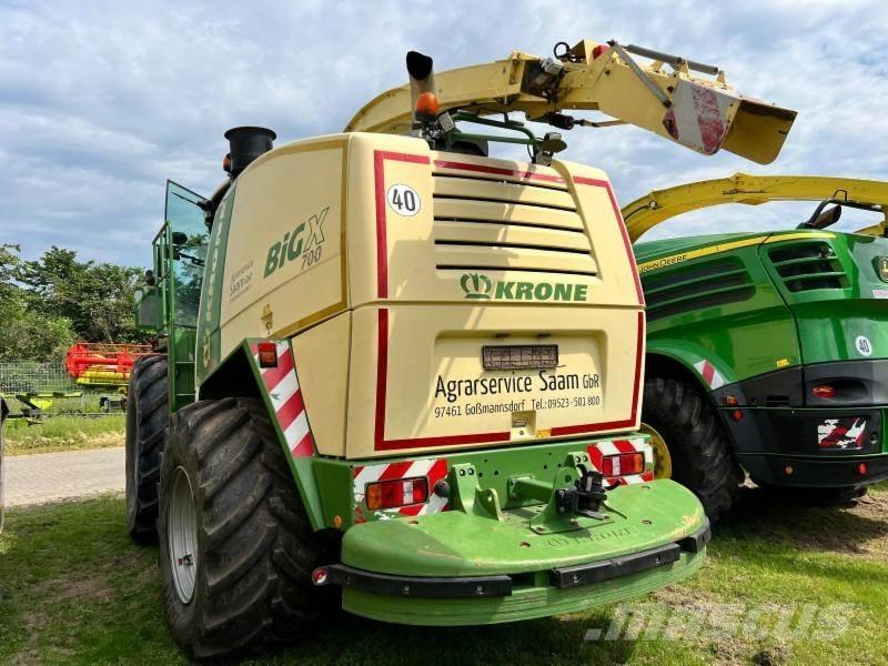 Krone Big X 700 علافات ذاتية الدفع