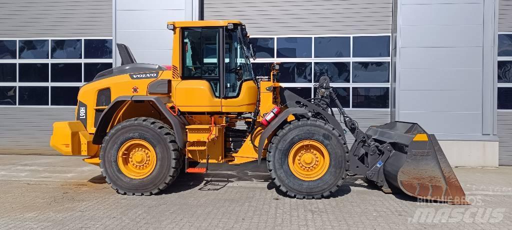 Volvo L 90 H لوادر بعجل