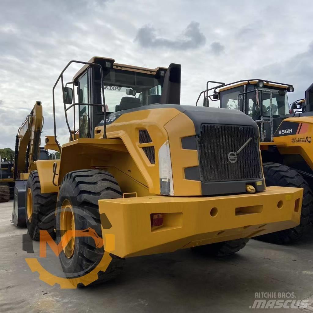 Volvo L 105 لوادر بعجل