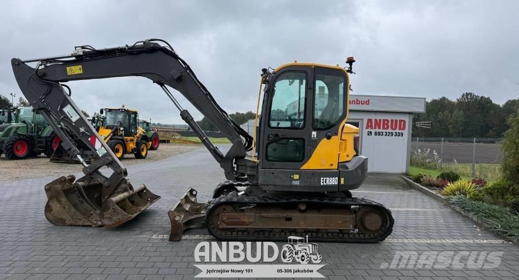 Volvo ECR 88 D حفارات زحافة
