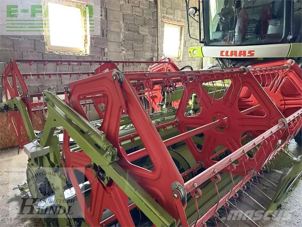 CLAAS tucano 420 حصادات