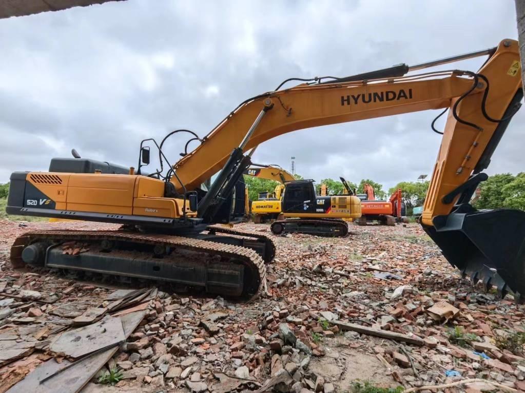 Hyundai Robex 520 VS حفارات زحافة