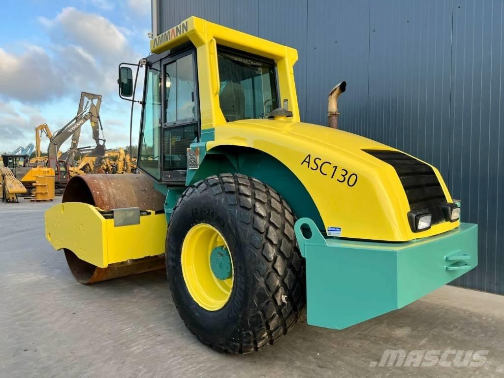 Ammann ASC130 D مداحل أحادية الأسطوانة