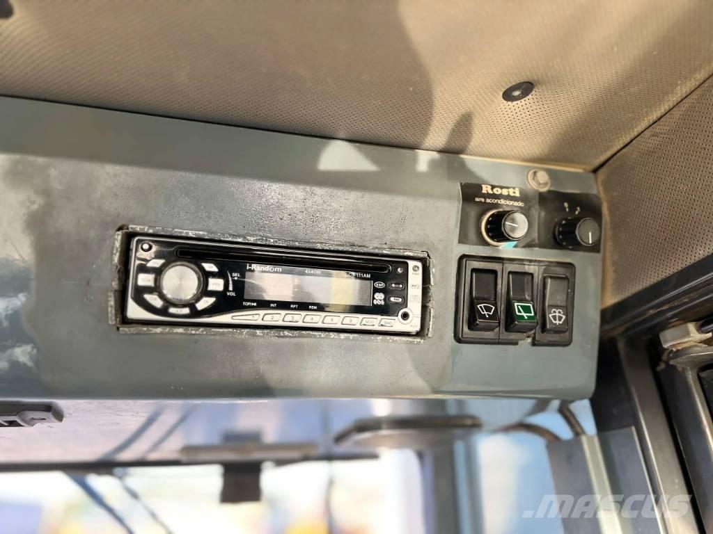 Ammann ASC130 D مداحل أحادية الأسطوانة