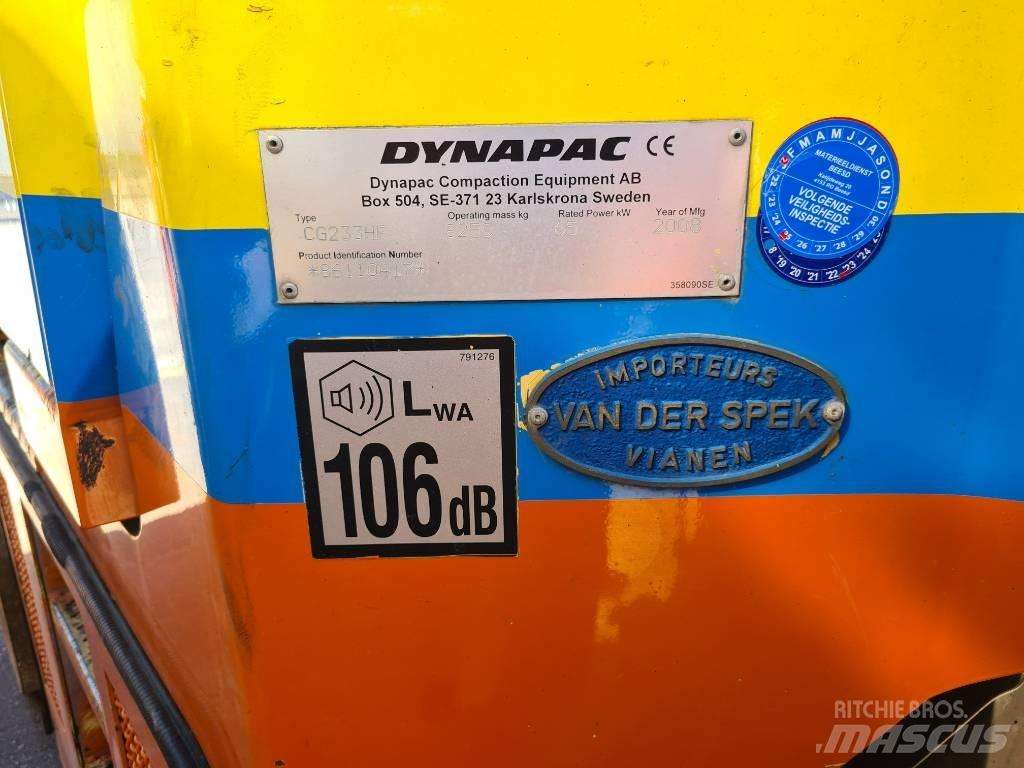 Dynapac CG233HF مداحل ثنائية الاسطوانة