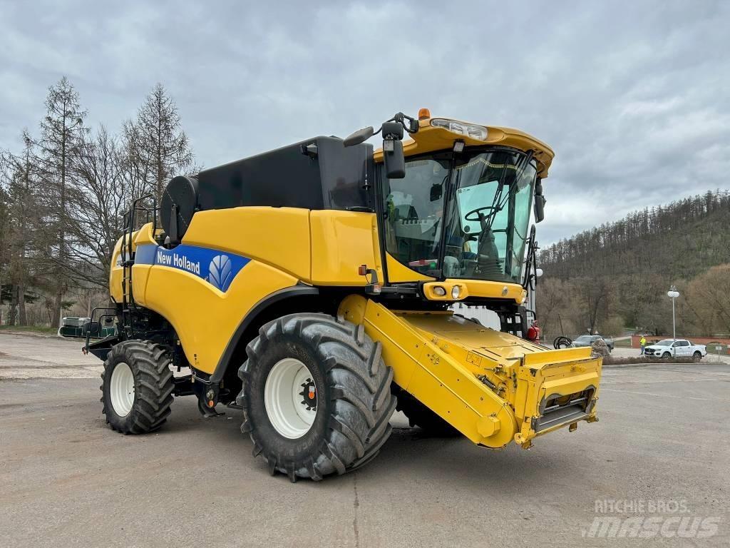 New Holland CX 8080 حصادات