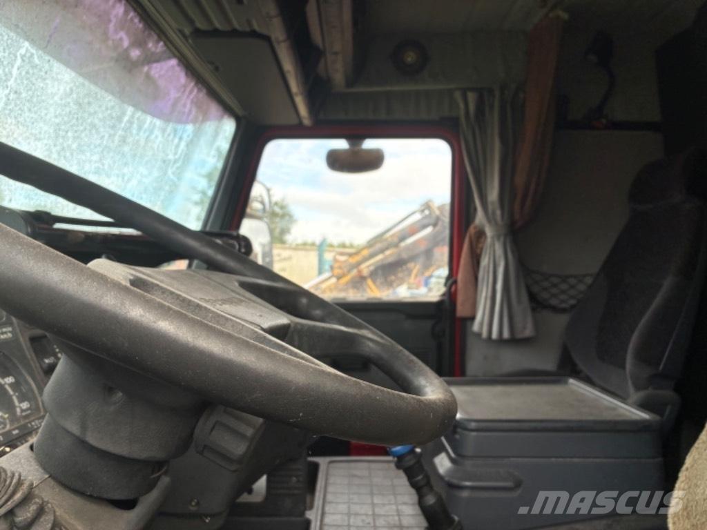 Scania R 143E وحدات الجر