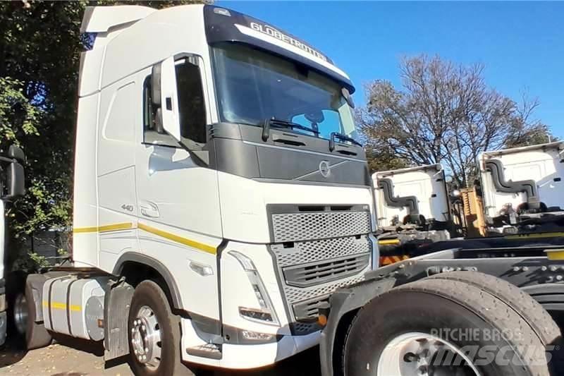 Volvo FH 440 شاحنات أخرى