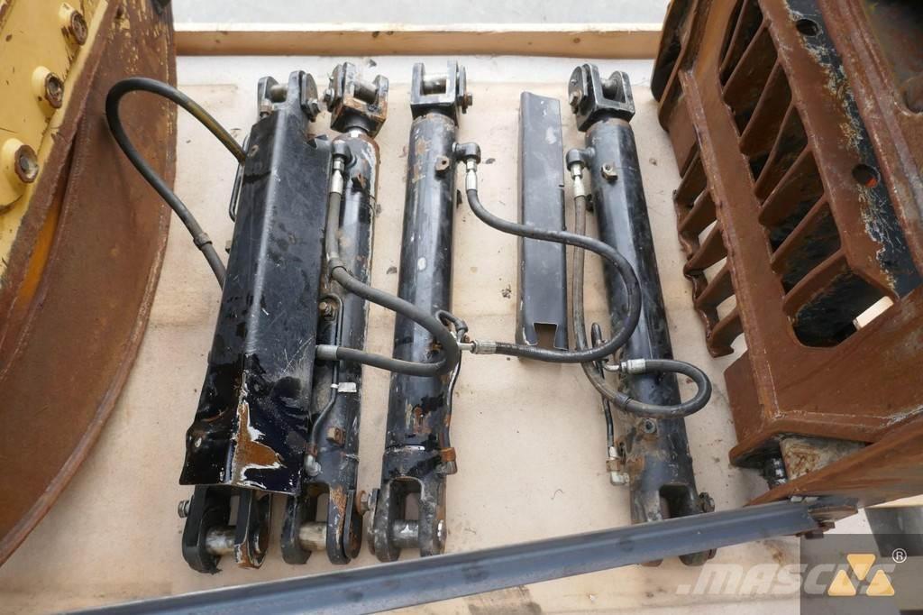 CAT 525D Grapple مكونات أخرى