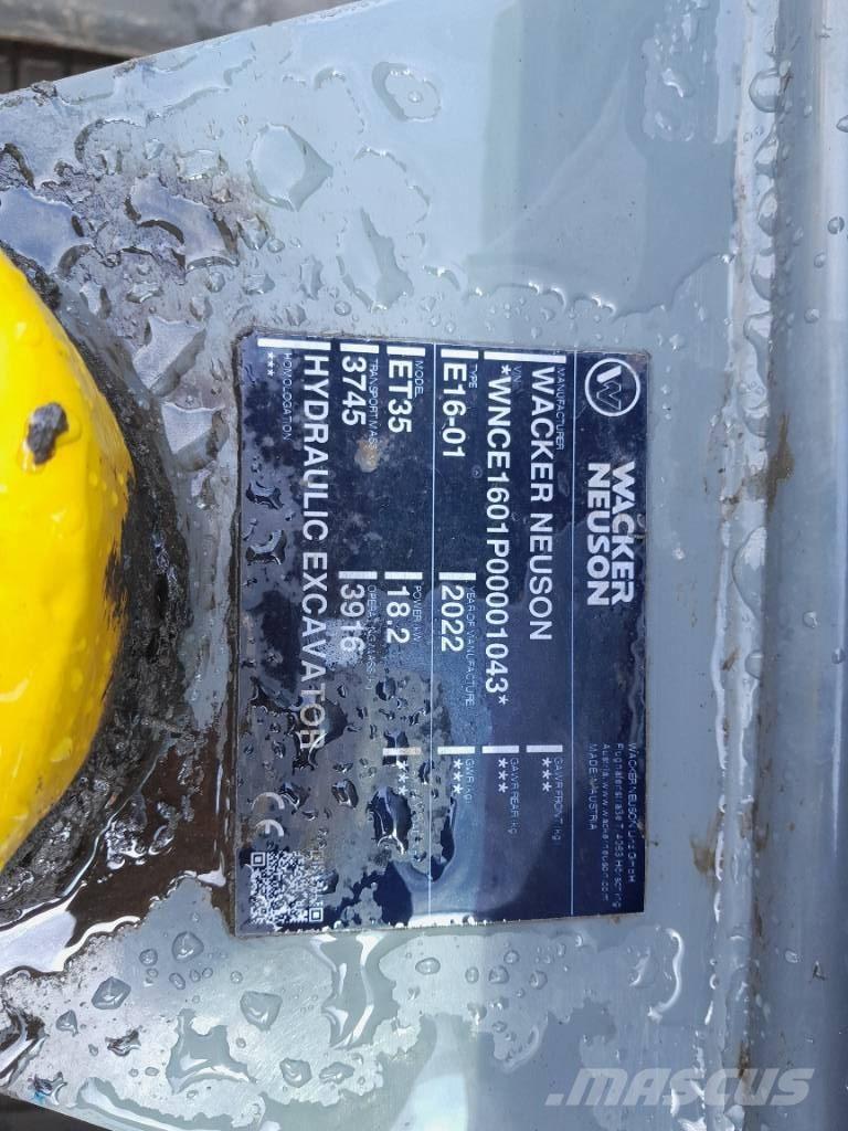 Wacker Neuson ET 35 حفارات زحافة
