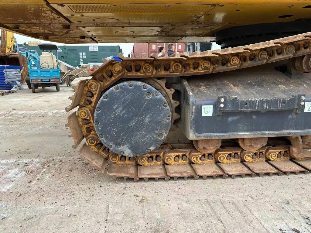 Komatsu PC 400 حفارات زحافة