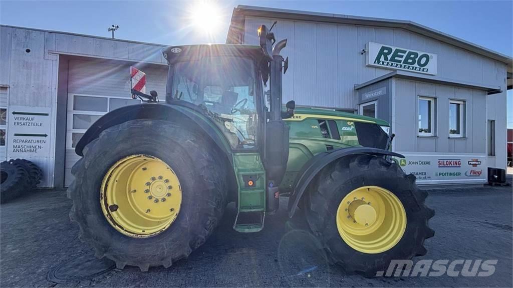 John Deere 6R195 الجرارات