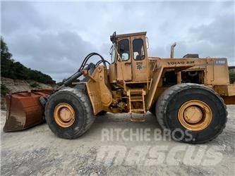 Volvo L 160 لوادر بعجل