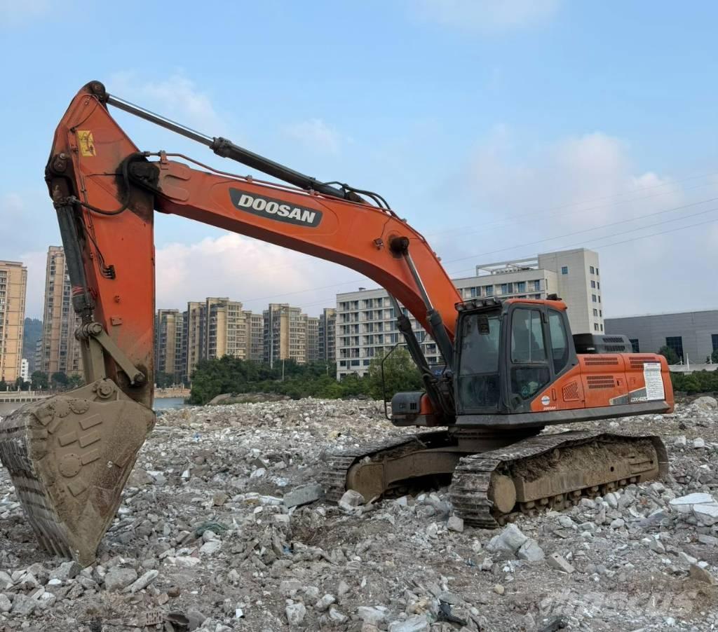 Doosan DX380LC-9C حفارات زحافة