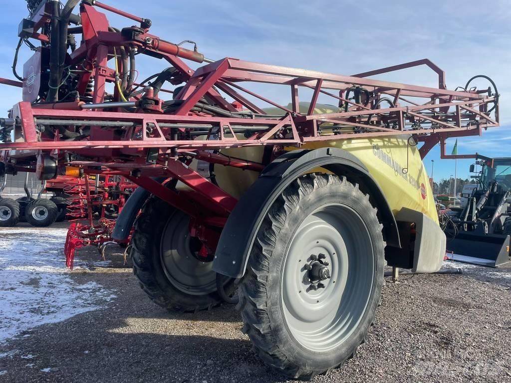 Hardi Commander 3200 الرشاشات