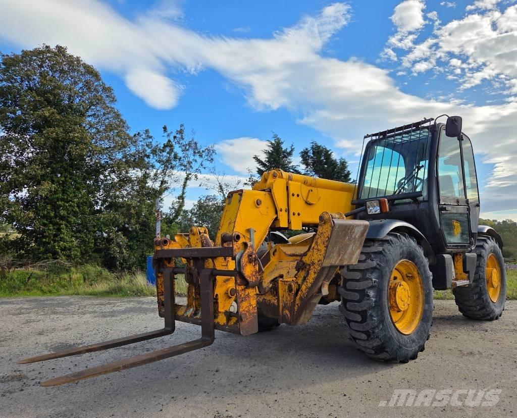JCB 532-120 مناولات متداخلة