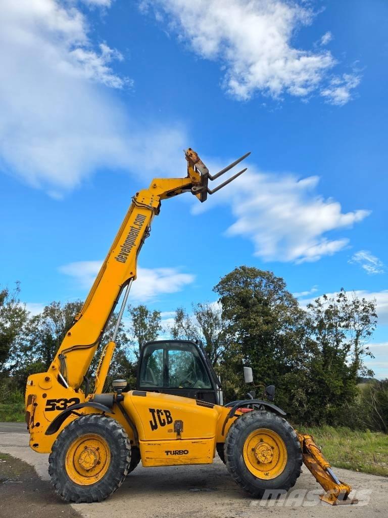 JCB 532-120 مناولات متداخلة