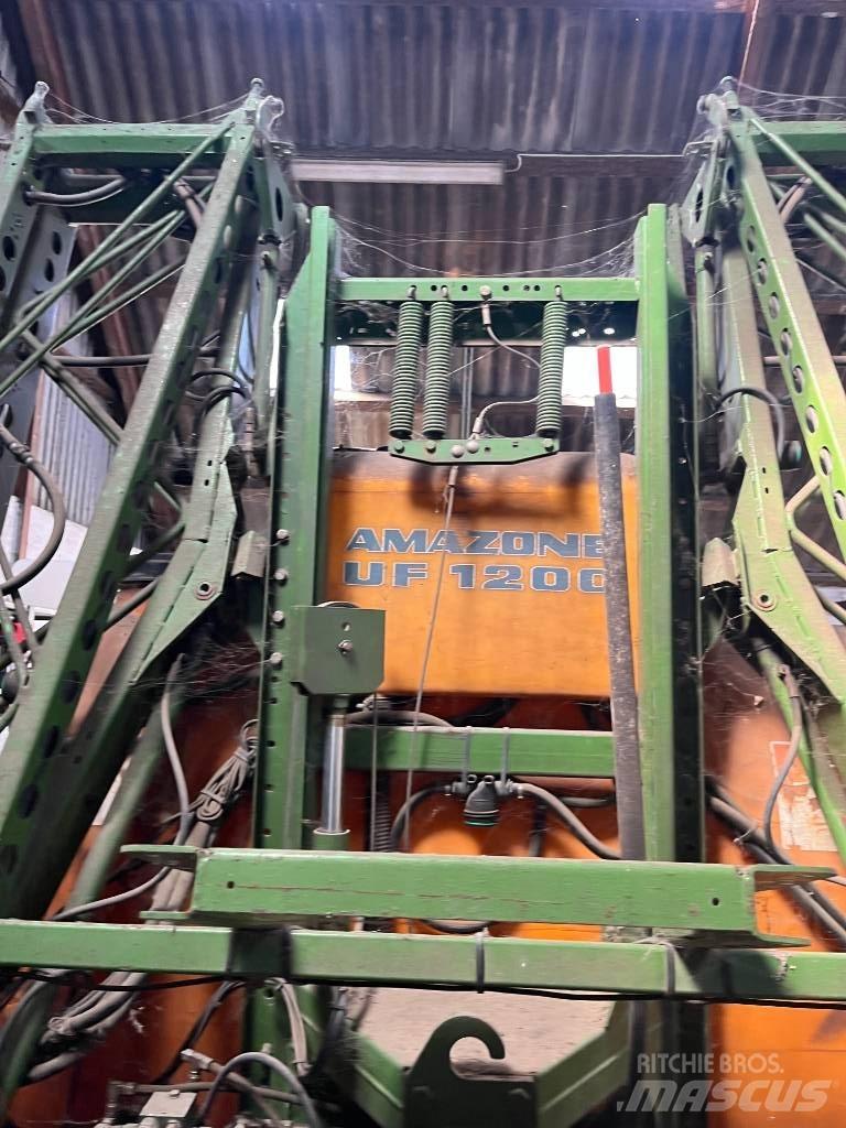 Amazone UF 1200 رشاشات محمولة