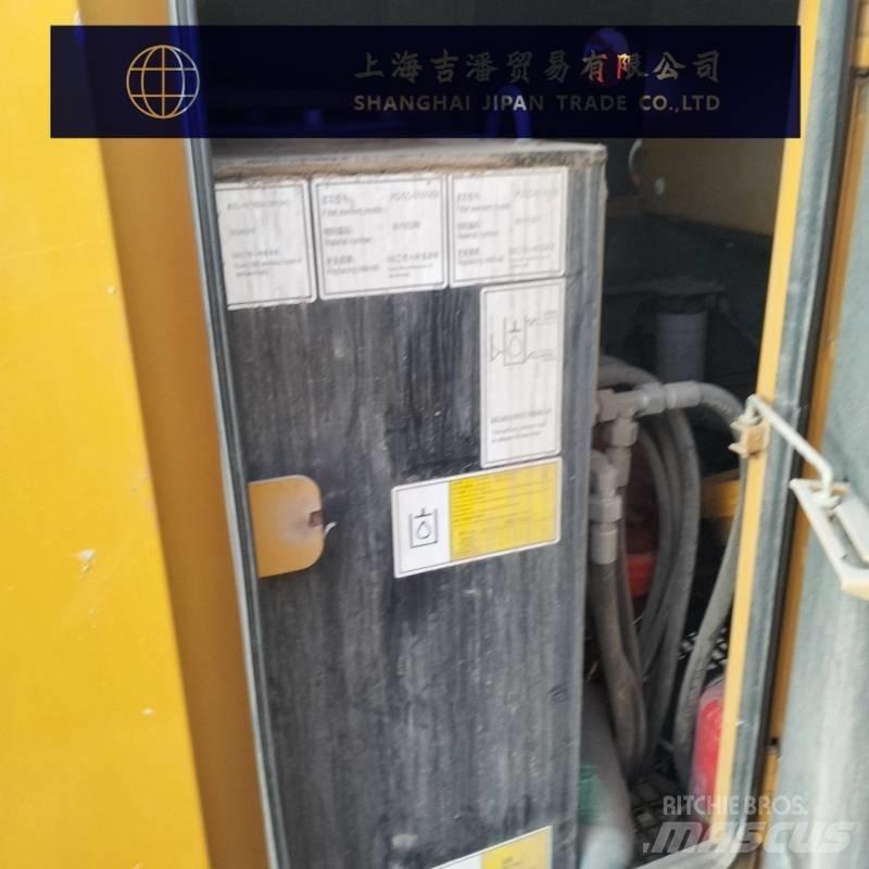 Sany SCC 600 A-6 رافعات مجنزرة