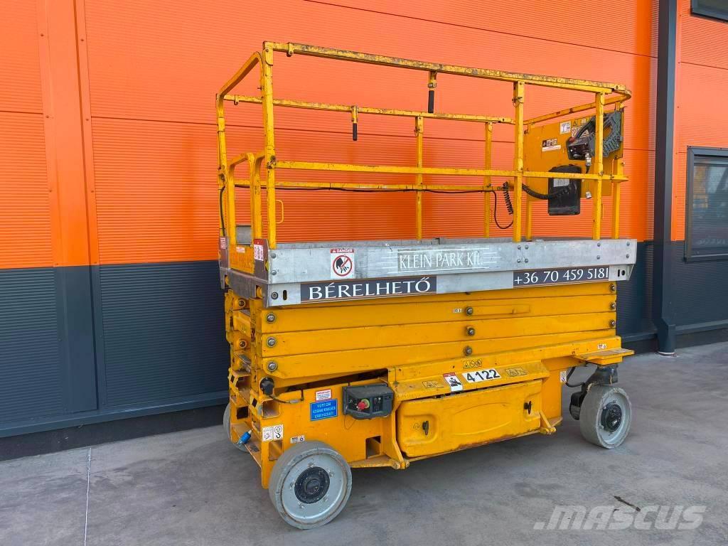 JLG 3246 ES رافعات مقصية الشكل