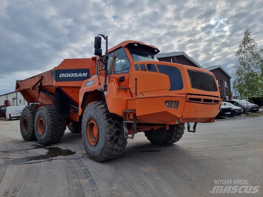 Doosan DA 40 6x6 ساحبات مفصلية