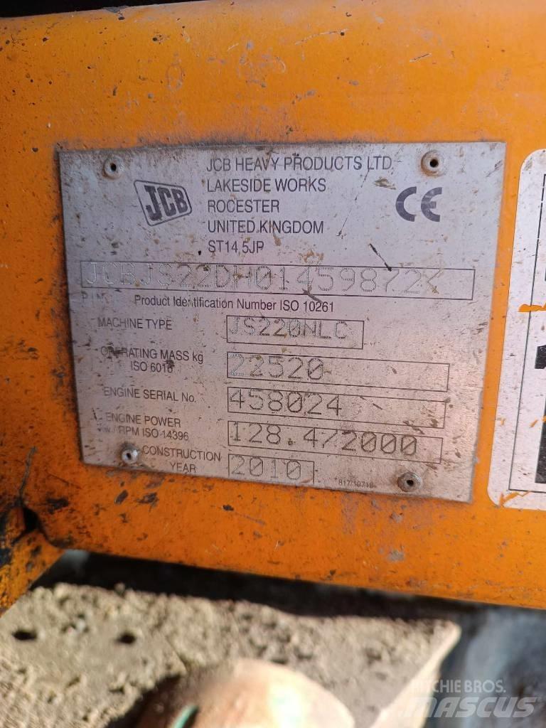 JCB JS 220 N LC حفارات زحافة