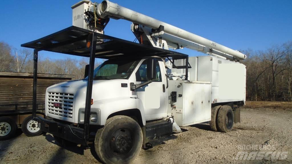 GMC C7500 Top Kick شاحنات نقل ألواح الخشب
