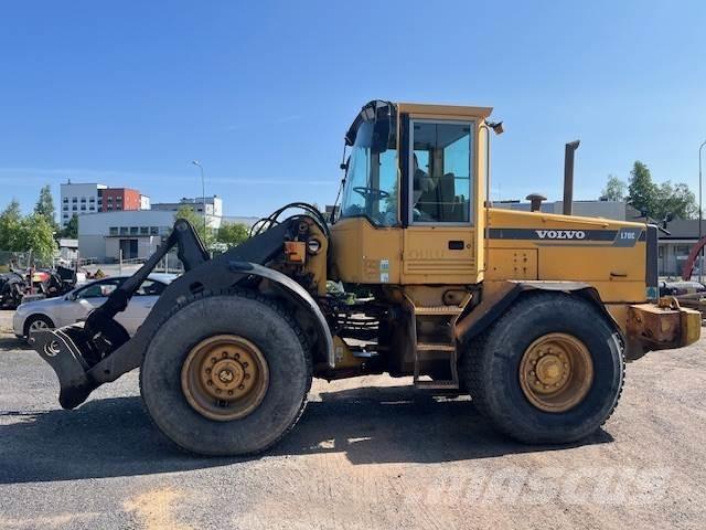 Volvo L70C لوادر بعجل