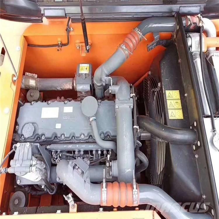 Doosan dx225 حفارات زحافة