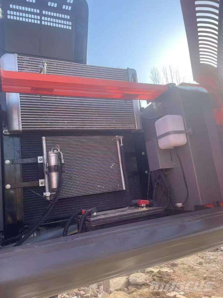 Hitachi ZX 350 حفارات زحافة