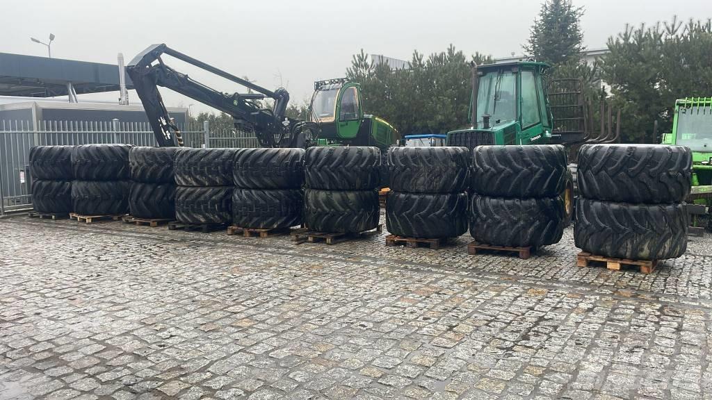 Nokian 710/45R26,5 الإطارات والعجلات والحافات