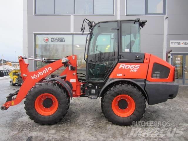 Kubota R 065 لوادر بعجل