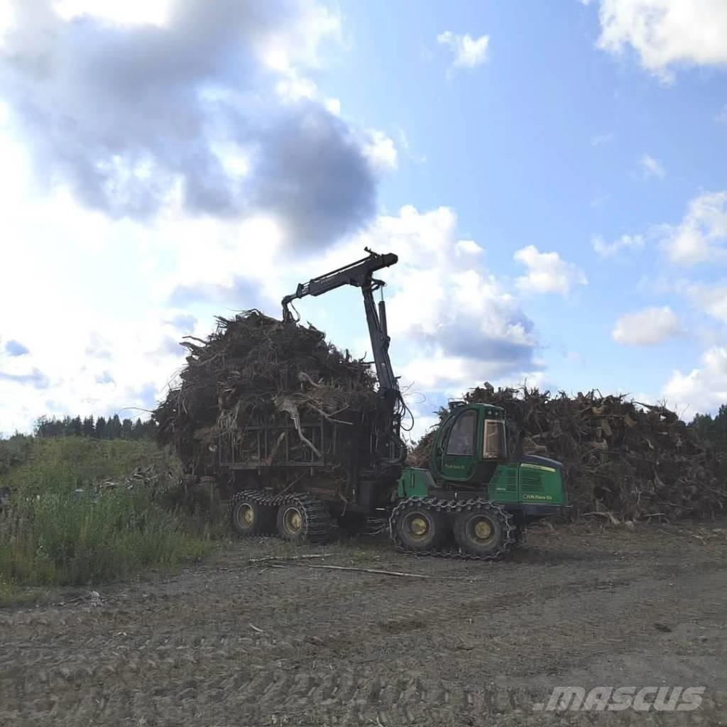 John Deere 1210 E شاحنات