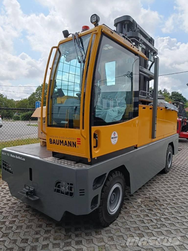 Baumann EGX70 لوادر جانبية
