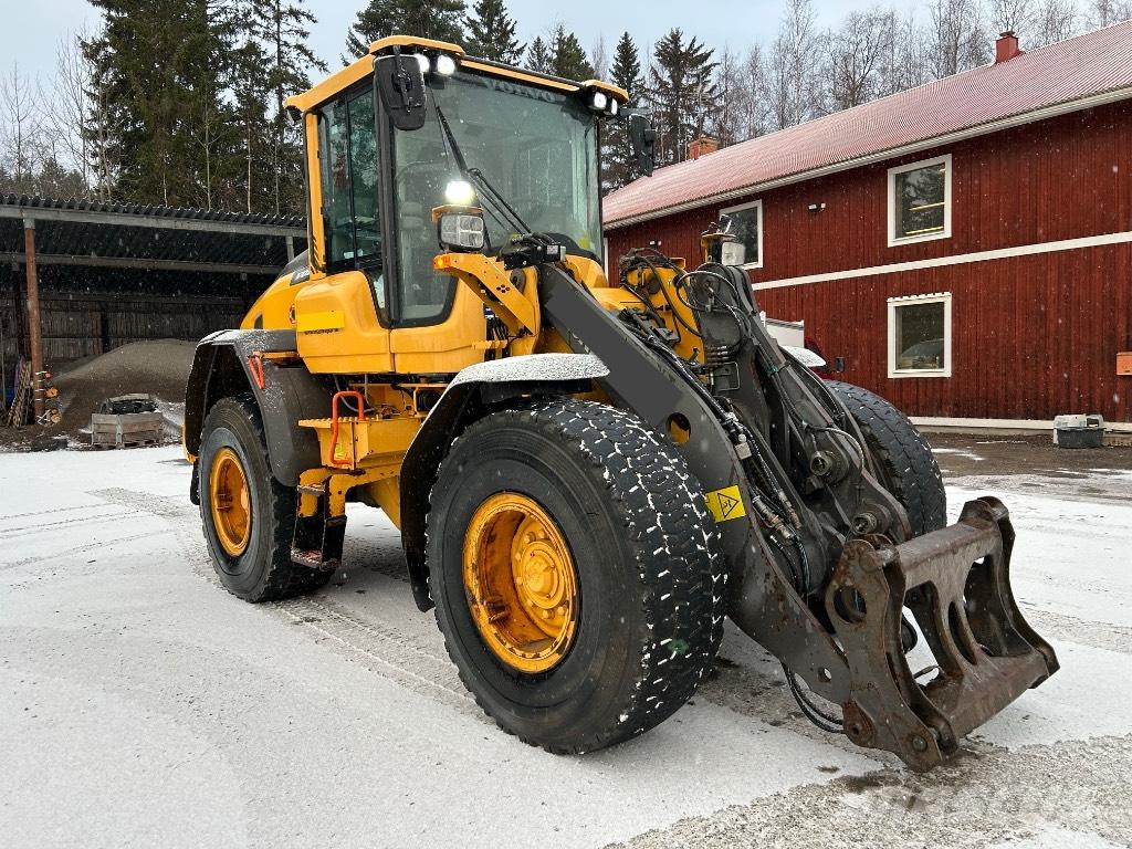 Volvo L 60 H لوادر بعجل