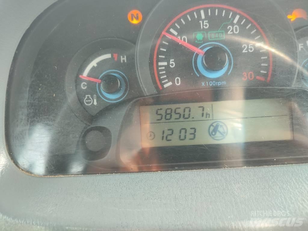 LS Mtron 100 الجرارات