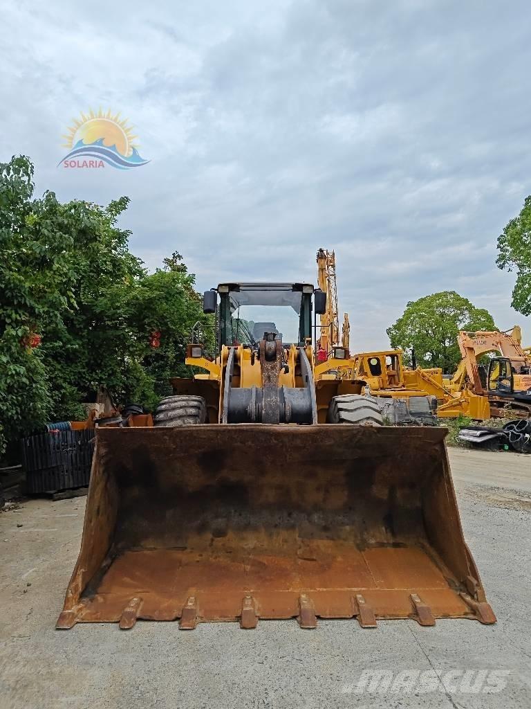 Volvo L 105 لوادر بعجل